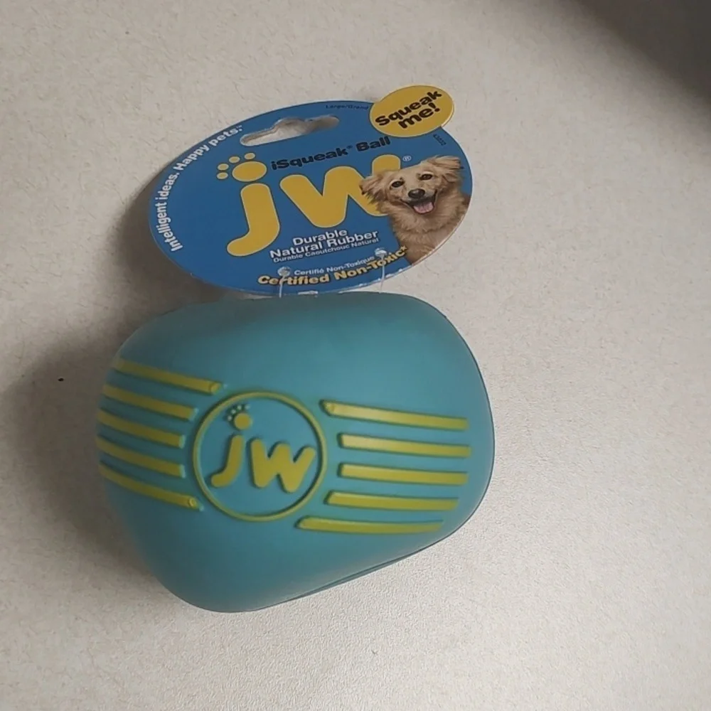 3 Squeaky Balls For Pets